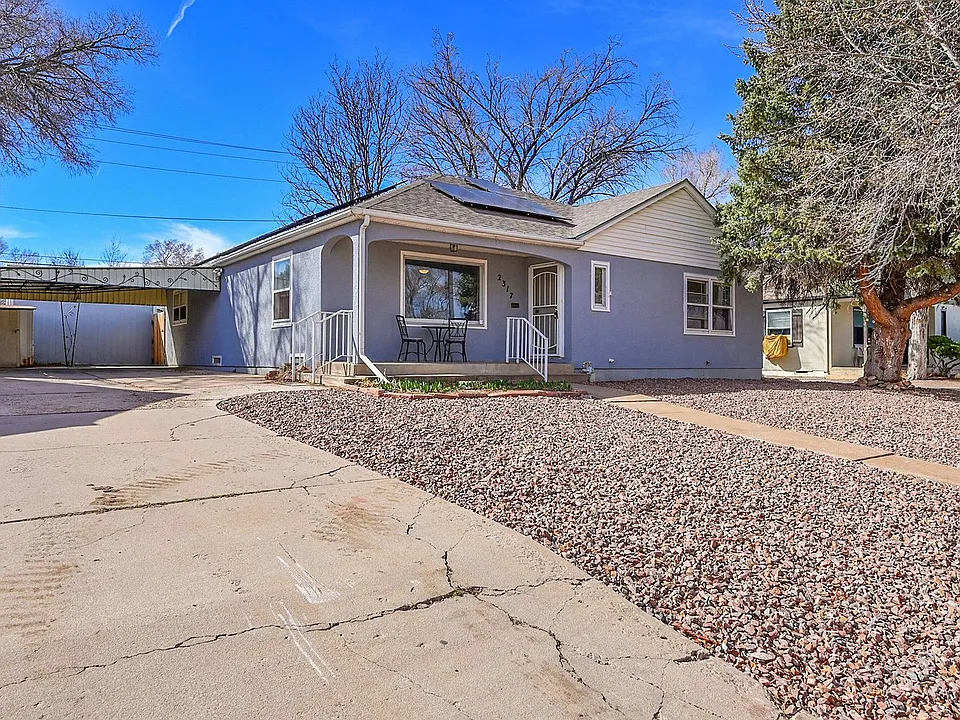2317 De Soto Rd