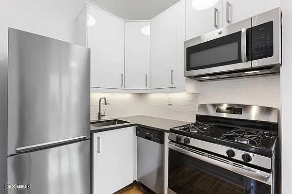 Rented by Citi Habitats | media 20