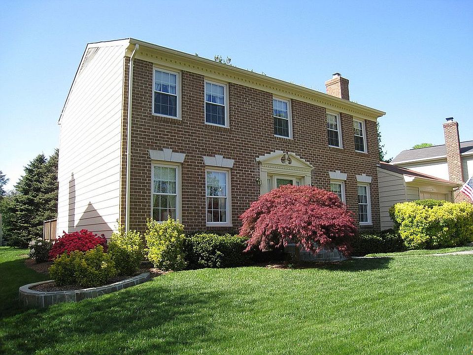 Brick-Front Colonial