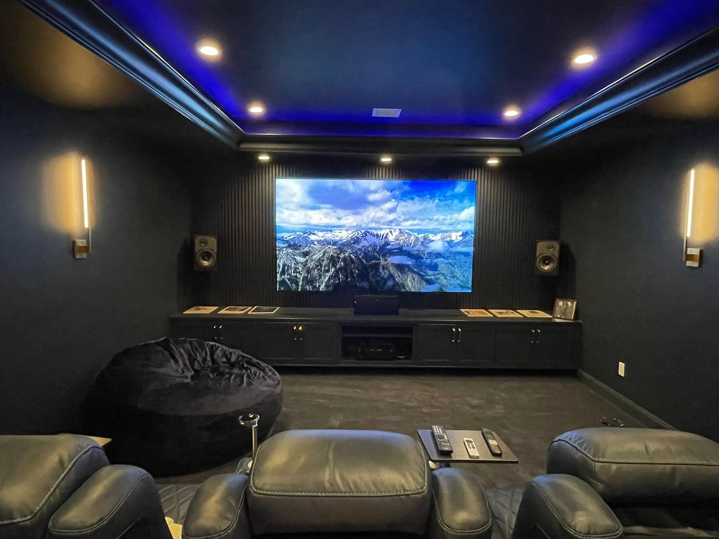  Media room