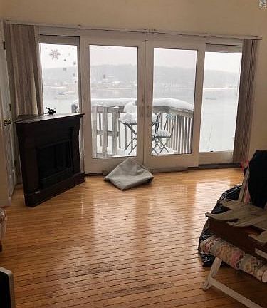 5th image of 193 Woodbine Ave Unit A