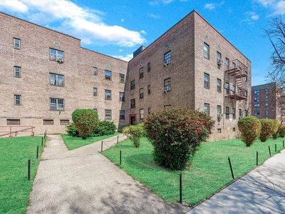 147-11 79th Ave APT 1N, Flushing, NY, 11367
