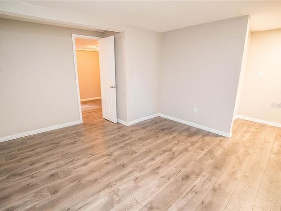2nd image of 539 2nd St N #1/2