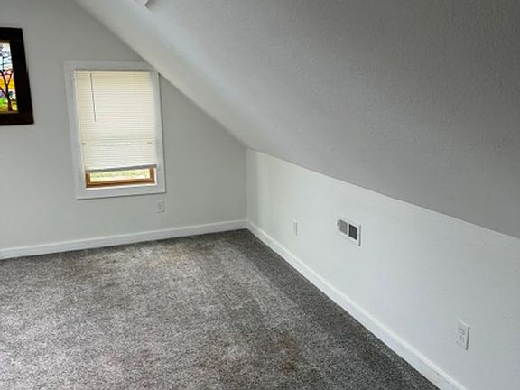 4th image of 3815 Smart Ave