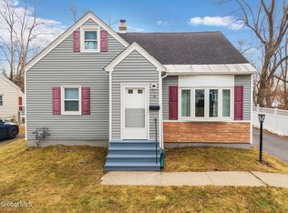 9 Fuller Terrace, Colonie, NY 12205