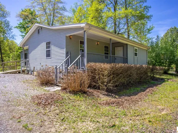 31 Carmel Ln, Albany, KY 42602