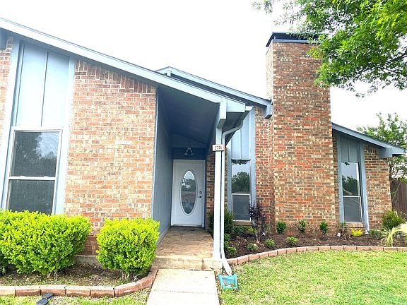 2nd image of 2704 Winding Creek Dr