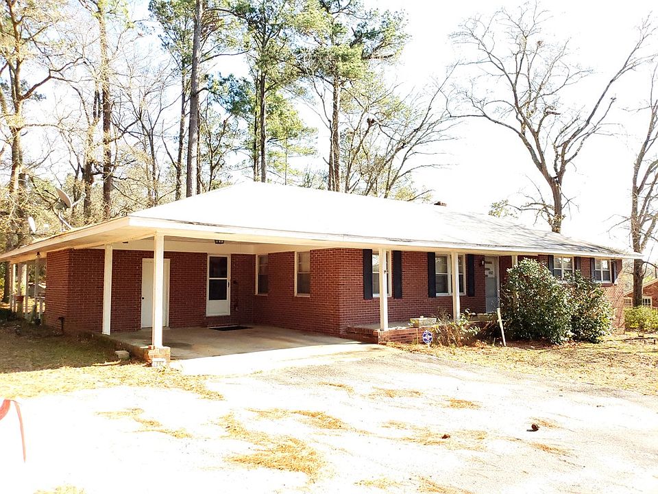 2nd image of 1862 Columbia Hwy N