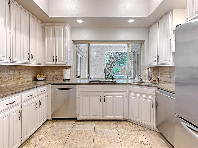 12504 Renoir Ln — Photo 10