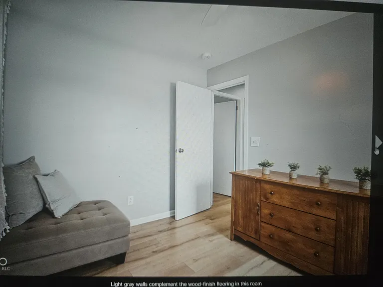 1004 W Noble St — Photo 15