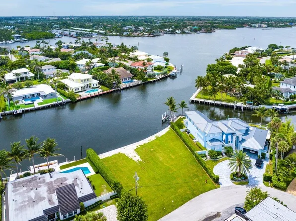 51 River Drive, Ocean Ridge, FL 33435