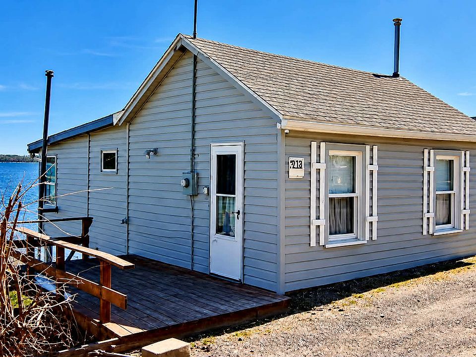 1st image of 2757 Lower Lake Rd #B