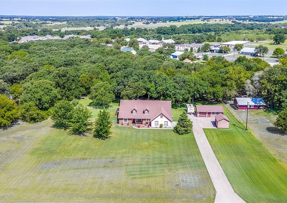 1st image of 152 Harmony Cir