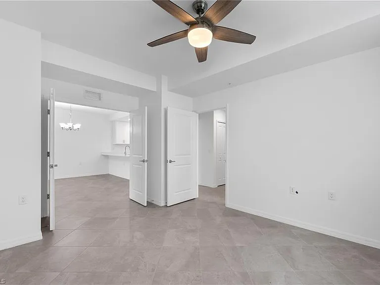 5445 Double Eagle Cir #3011 — Photo 19