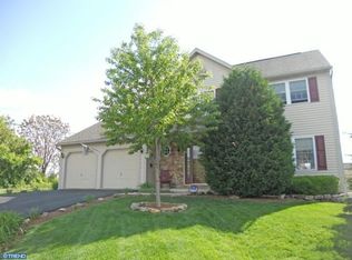 1002 Leanne St, Reading, PA 19605