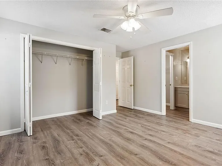 6362 Wedgeview Ct — Photo 19
