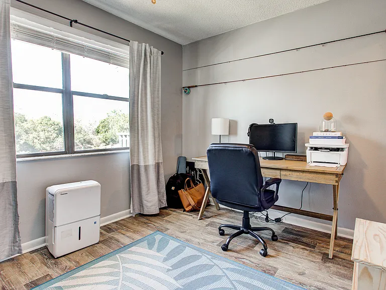 Second bedroom