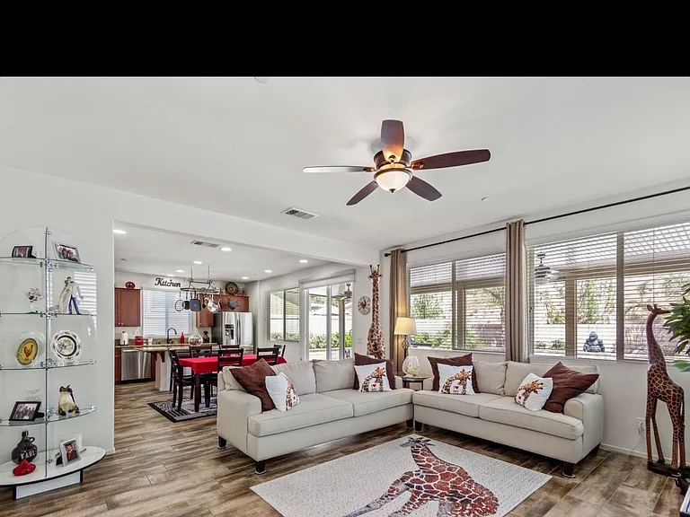 36492 Agave Rd — Photo 1