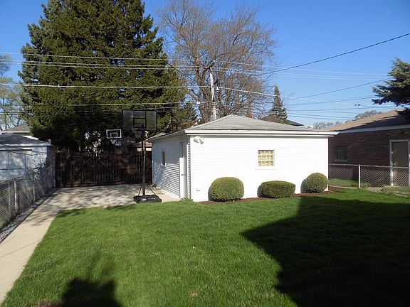 4th image of 3734 Wenonah Ave