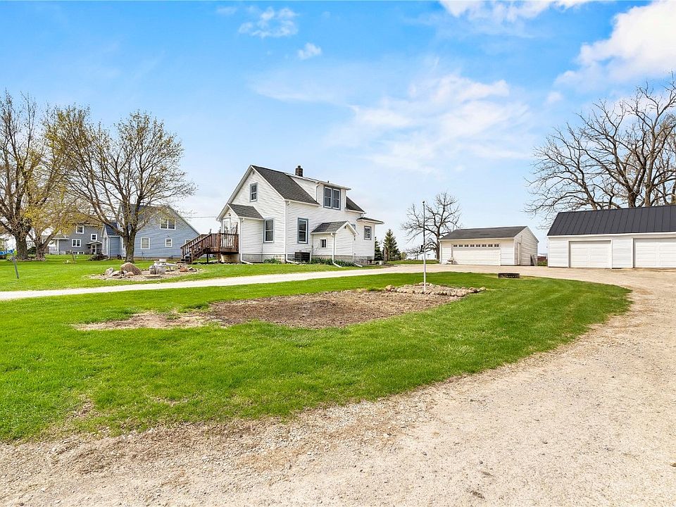 3940 Central Ave, IA 52202 Zillow