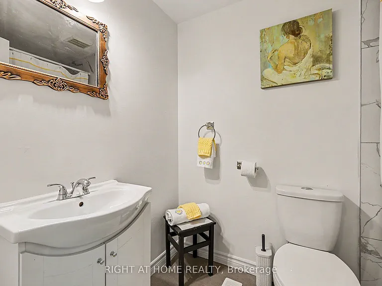 980 Gulf Pl #207 — Photo 20
