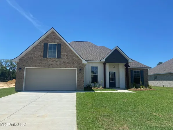 8 Eliza Ln, Long Beach, MS 39560