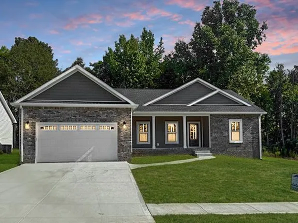 96 Greystone Dr, Madisonville, KY 42431