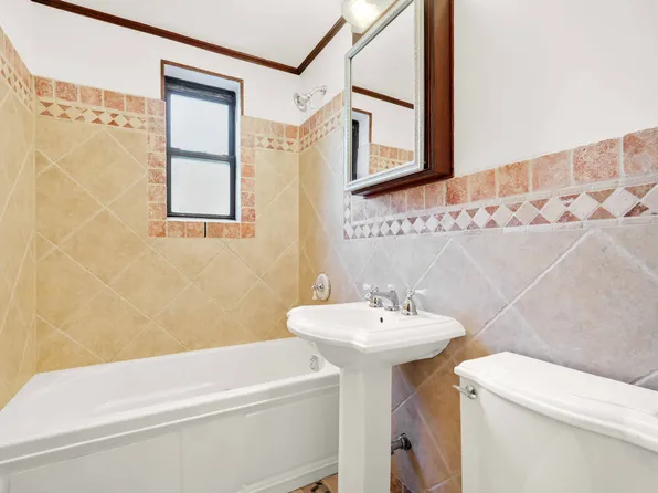 224-24 Union Tnpk image 19 of 29