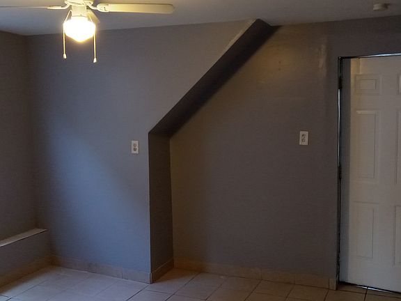 4th image of 2522 S Homan Ave #2