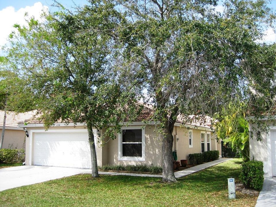1st image of 6108 Willoughby Cir