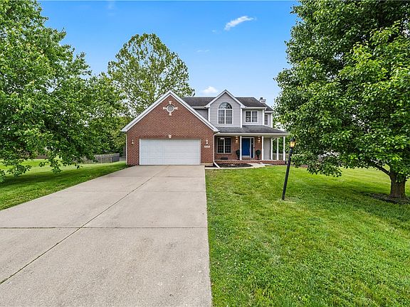 3rd image of 6205 Otter Creek Dr