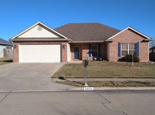 4804 Aspen Ridge Dr, Columbia, MO 65202