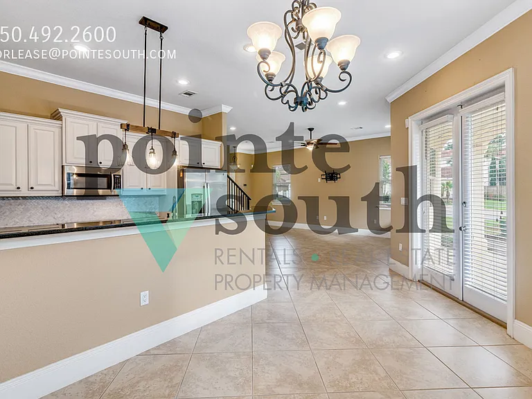 4691 Amhurst Cir — Photo 15