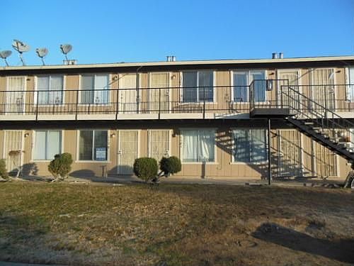 3rd image of 1207 Kelso St