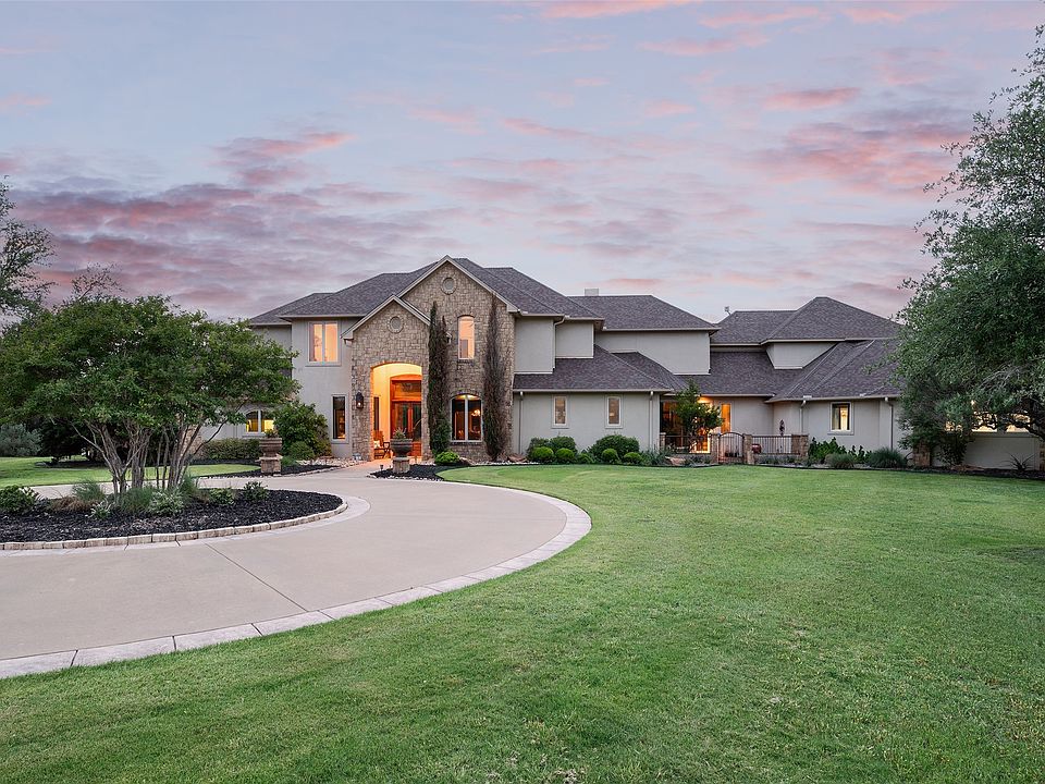 1st image of 2312 Cactus Rio Ln