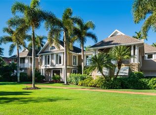 2670 Treasure Ln, Naples, FL 34102