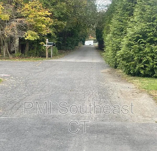 7 Lyme St #1-C — Photo 29