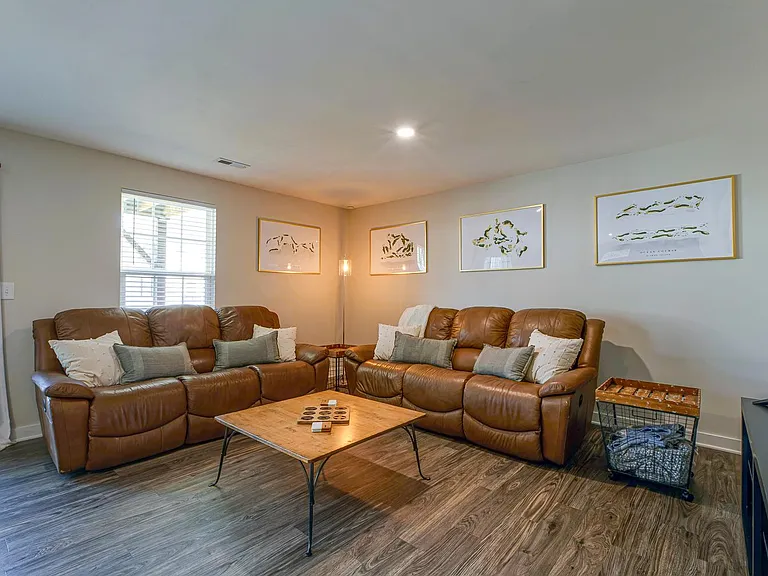 241 Misty Pike Dr — Photo 12