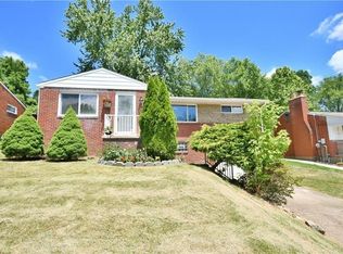 536 Dunn Dr, Pittsburgh, PA