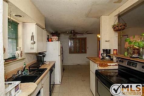 5th image of 1423 Athens Dr
