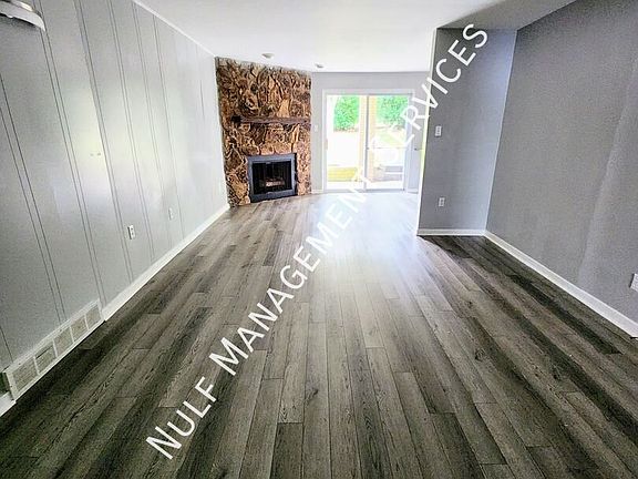 5th image of 505 Transverse Ave Unit 1