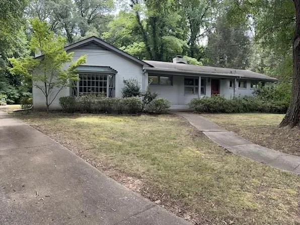 132 Southland Ct, Danville, VA 24541