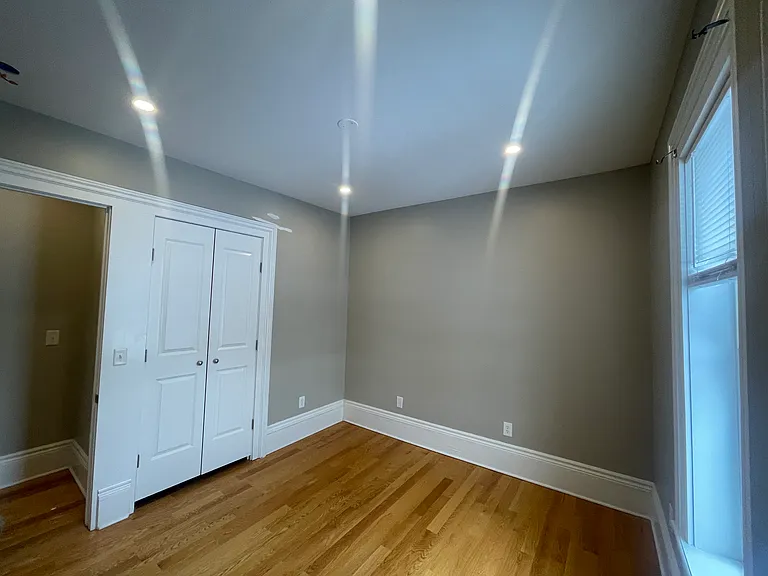 53 Glasgow St — Photo 3
