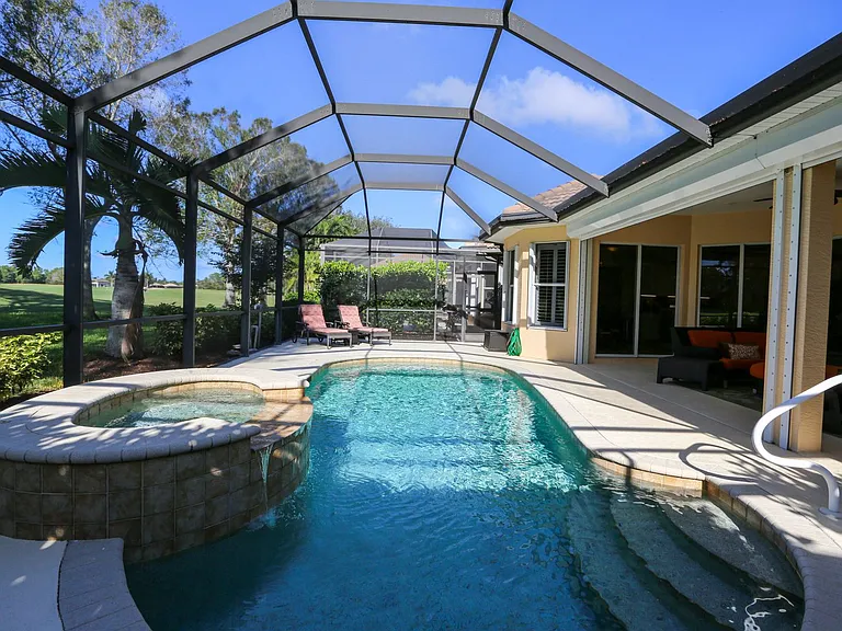 6769 Bent Grass Dr — Photo 1