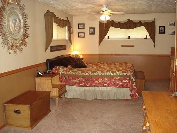 5th image of 5485 Storck Dr