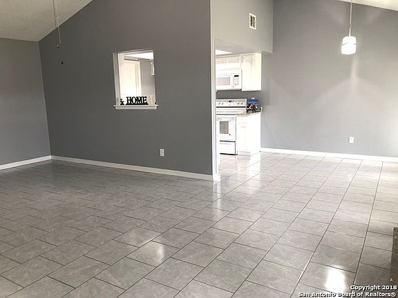 3rd image of 8966 Rich Way