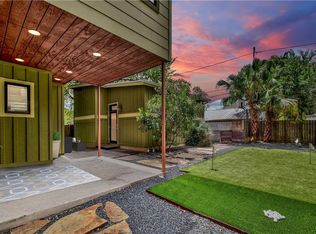 1501 E 2nd St #B, Austin, TX 78702