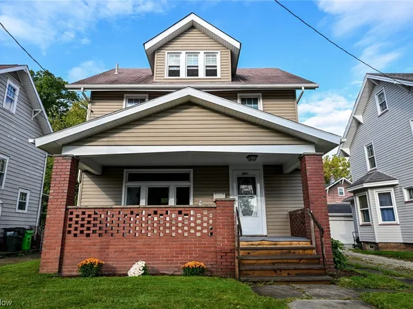 821 Wright Ave, Alliance, OH 44601