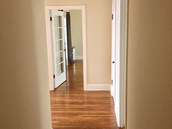 2nd image of 3201 Gough St APT 105