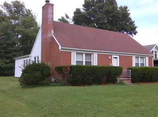 10 Eden Pl, Athens, OH 45701